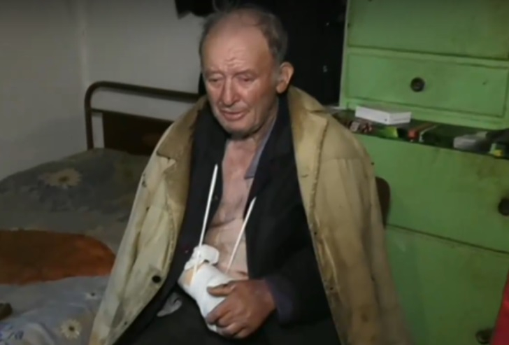 След бруталното зверство: Пребитият 80-годишен дядо Иван с потресаващ разказ