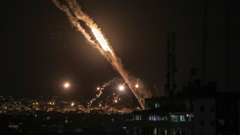 Израелската армия все още не е нахлула в Газа