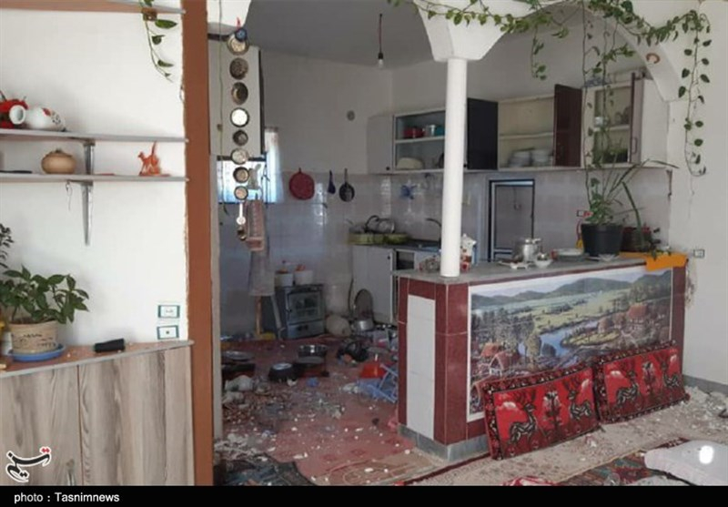 Силно земетресение в Иран, има ранени СНИМКИ