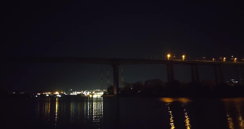 Авария на Аспарухов мост във Варна тази нощ СНИМКИ