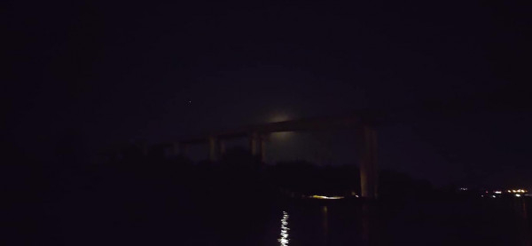 Авария на Аспарухов мост във Варна тази нощ СНИМКИ