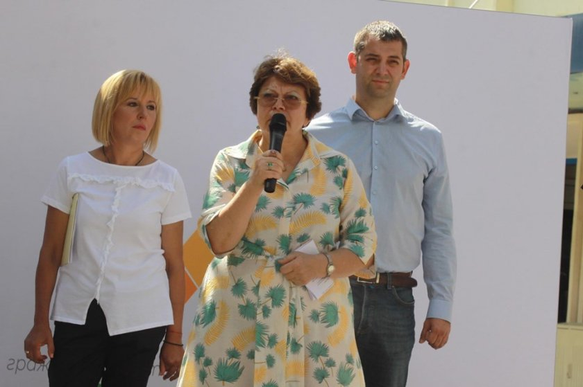 Депутат на Манолова злобно нападна Татяна Дончева за изневярата ѝ на "Мутрите"
