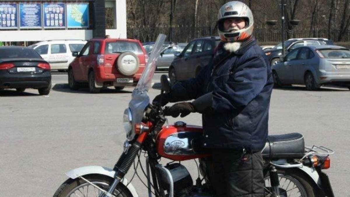 ВИДЕО 18+ запечата смъртта на един от най-възрастните мотористи в света