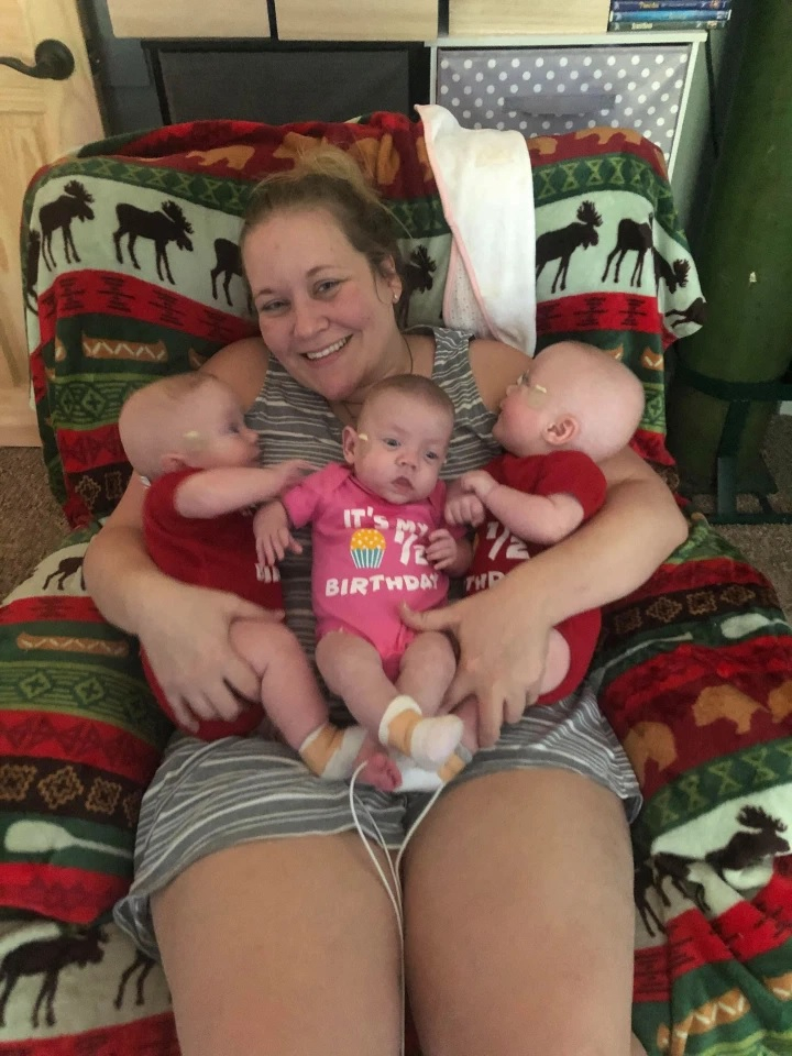 Рекорд: Жена роди тризнаци през различни десетилетия СНИМКИ