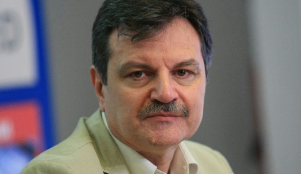 Д-р Симидчиев: Здравеопазването не се оправя със смяна на министри, а с... 