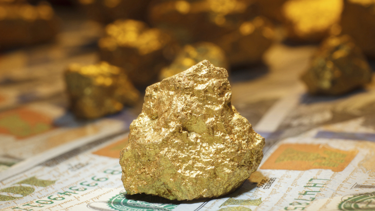 Цената на златото ще достигне невиждани висоти, причината е... 