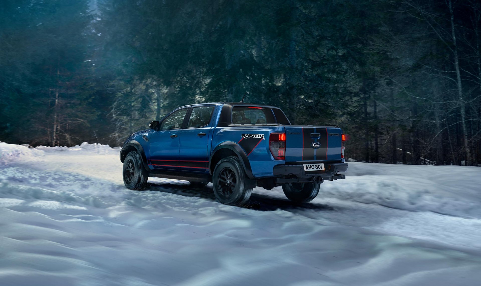 С филмова премиера дебютира ексклузивната специална серия на пикапа Ford Ranger Raptor