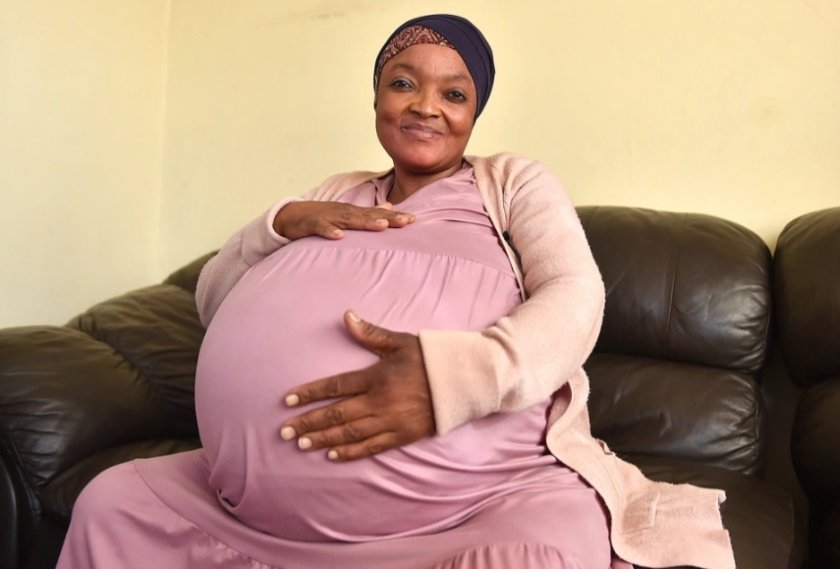Нов световен рекорд: Жена роди десет близнаци