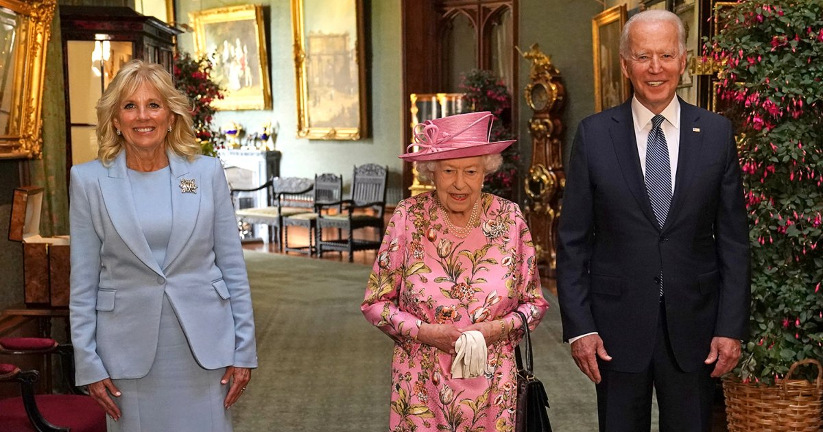 Байдън пи чай с кралица Елизабет, тя го разпитвала за.... СНИМКИ