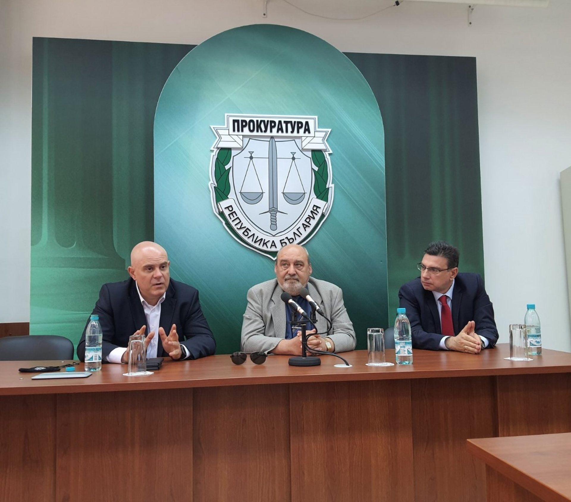 Иван Гешев проведе работни срещи с магистрати от Бургас