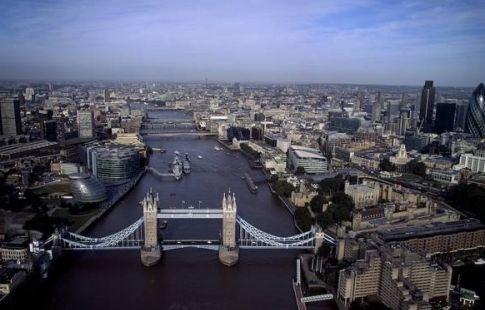 Богаташи от Русия купуват като полудели жилища в Лондон  