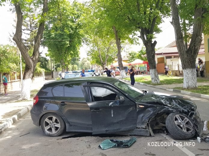 Истински ужас с тузарско БМВ в Козлодуй СНИМКИ