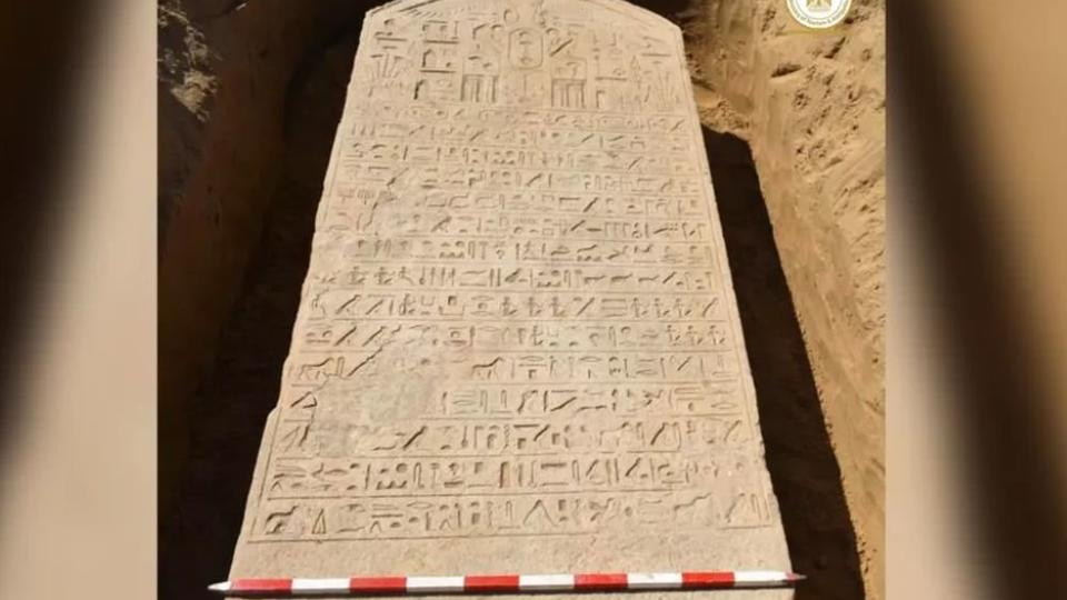 Древна стела с библейски военен текст бе открита в Египет