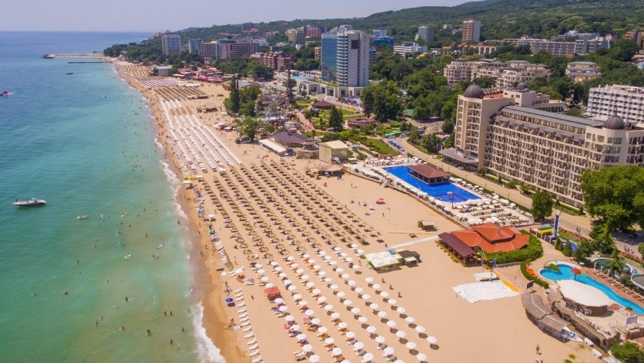 Почивката на Северното Черноморие доста по-солена, ето с колко 