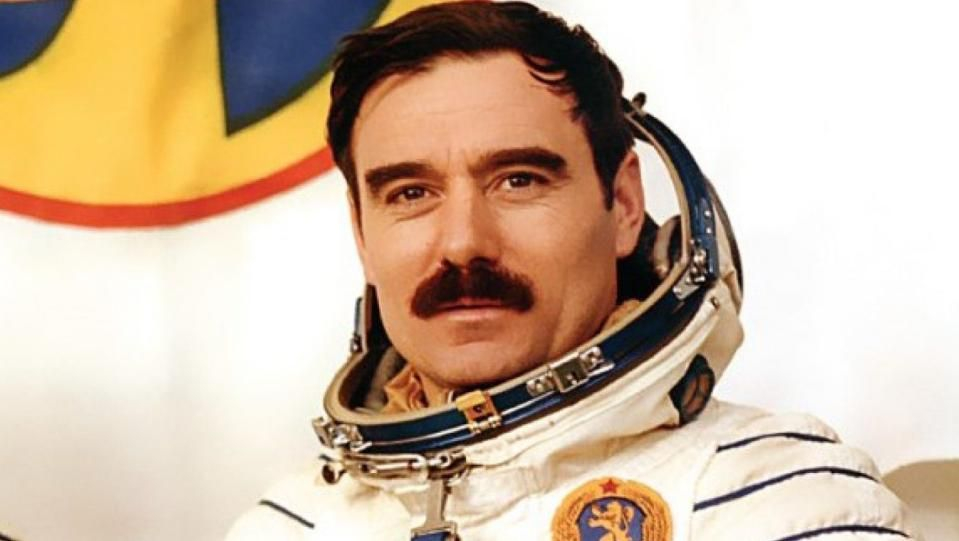 42 години след полета му в космоса Георги Иванов става на 81