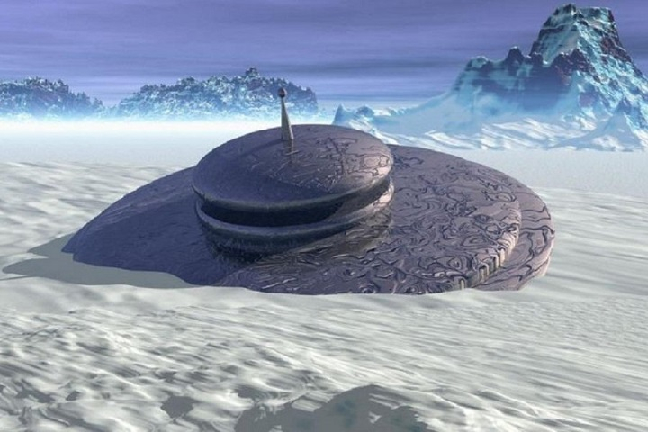 Мистерия: Два НЛО са открити в Антарктида по средата на скалиста местност ВИДЕО