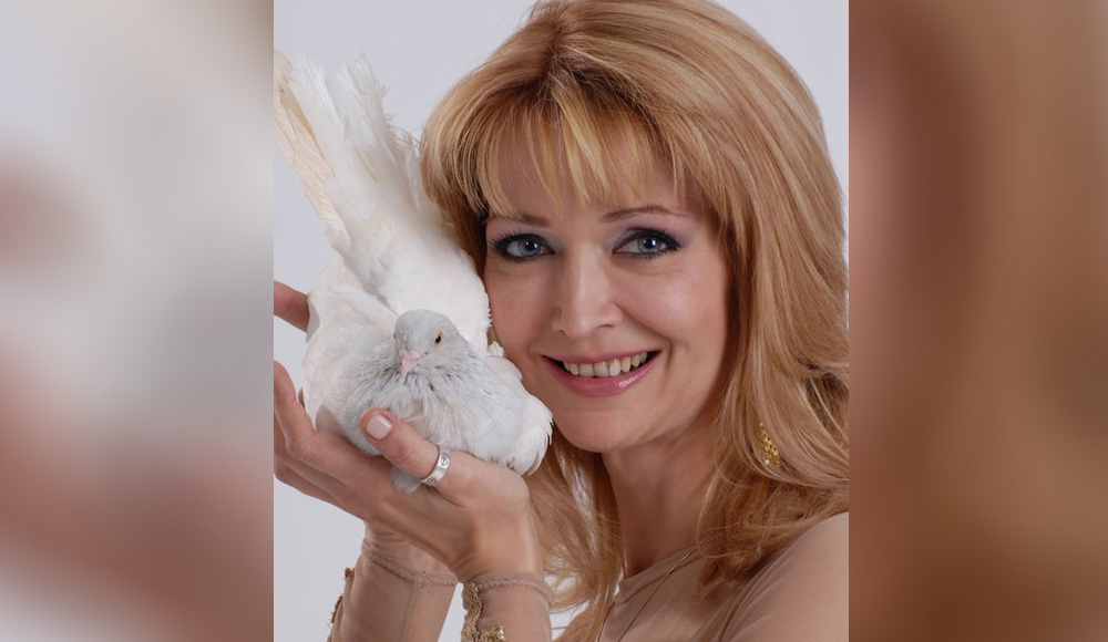 Росица Кирилова: Моят смисъл е да създавам радост на хората