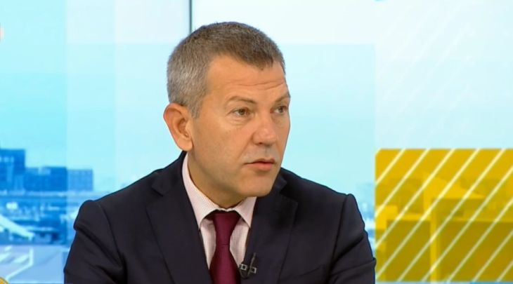 Транспортният министър аргументира чистката в БДЖ