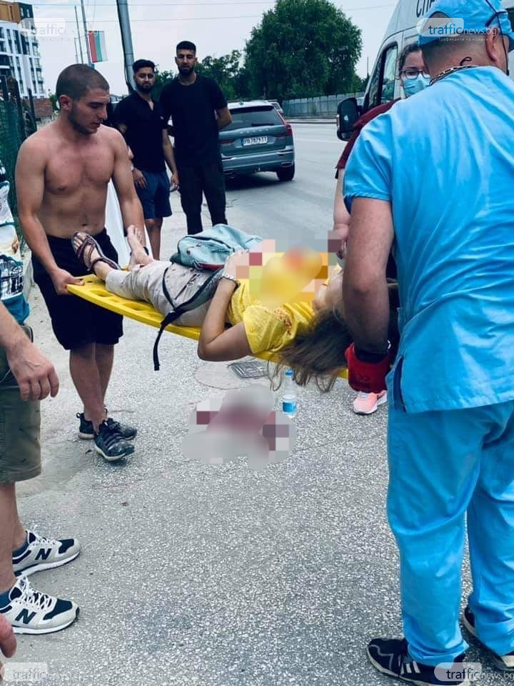 Шофьорка помете нарочно момиче на пешеходна пътека в Пловдив СНИМКИ 18+