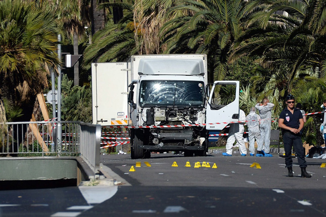 В Ница отбелязаха 5 години от кървавата джихадистка атака с 86 убити