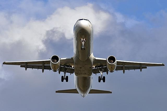 Извънредна ситуация със самолет със 137 души на борда в Бургас