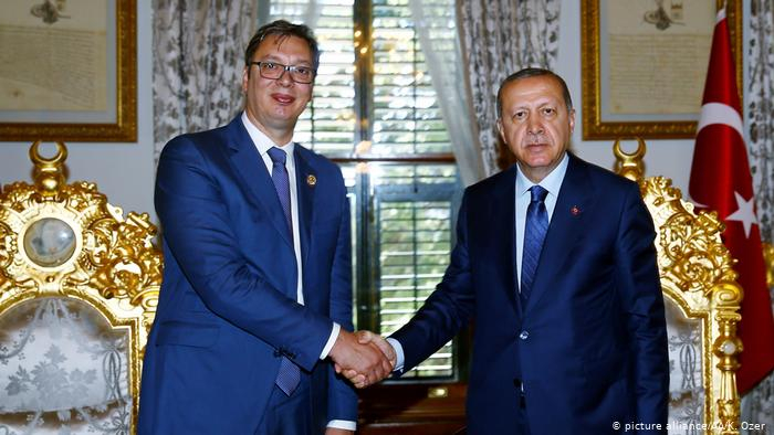 Вучич към Ердоган за Косово: Това не е турска земя, ще се защитаваме!