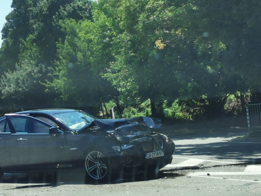 Пияна шофьорка катастрофира в Шуменско
