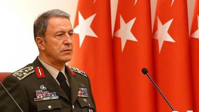 Извънредна ситуация със самолета на турския министър на отбраната