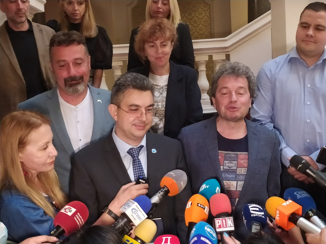 Пламен Николов представи официално министрите на ИТН ВИДЕО