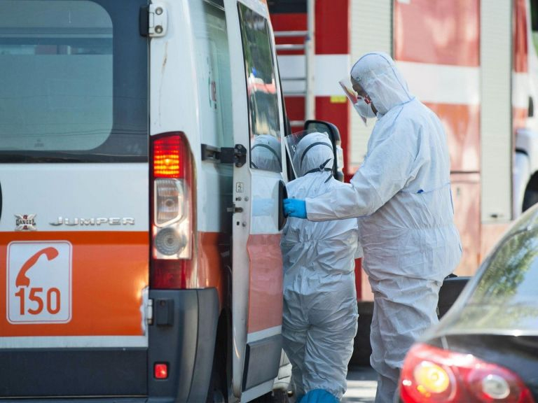 Спешни лекари бият тревога за страшен К-19 кошмар в Пловдив 