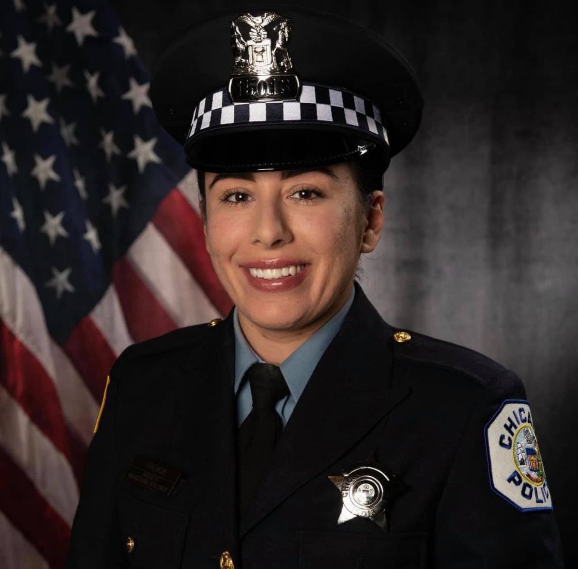 Убиха 29-г. полицайка, родила преди 2 месеца, при престрелки с 11 трупа в Чикаго