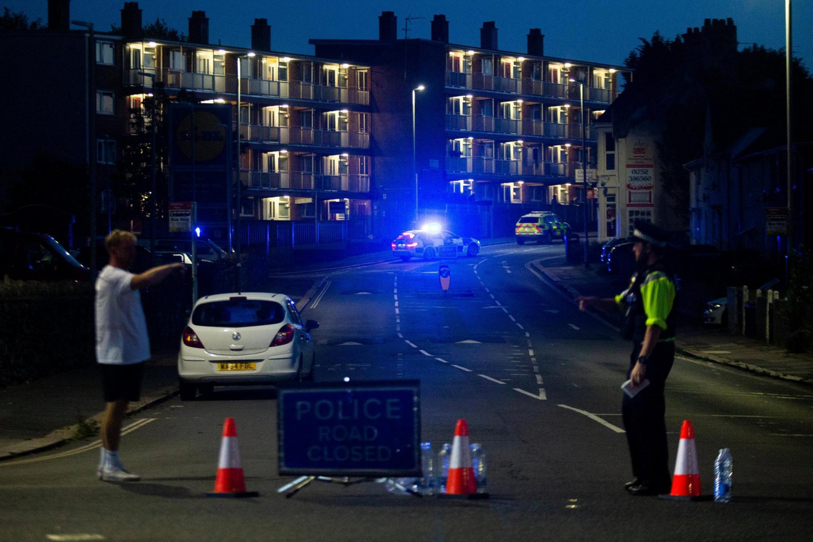 Касапница в Англия с поне 6 застреляни и множество ранени ВИДЕО