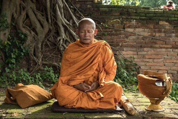 Учени: Нещо удивително се случва с телата на будистките монаси след смъртта им