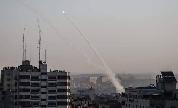 Израелски изтребители удариха военни обекти на Хамас в Ивицата Газа ВИДЕО