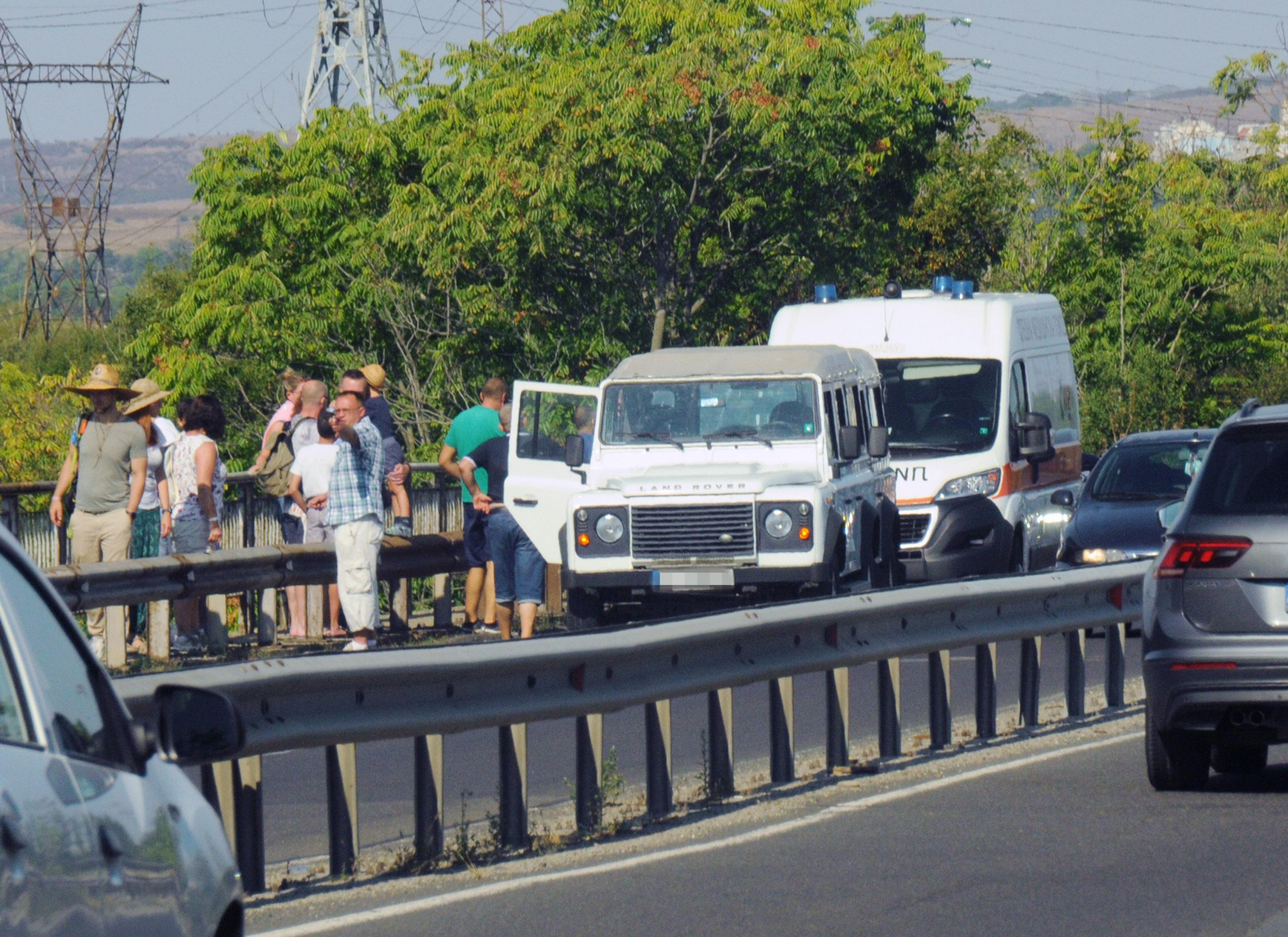 Два джипа се помляха на пътя Бургас-Созопол СНИМКИ 