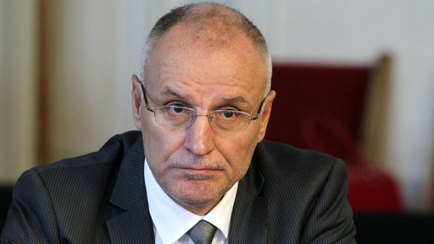 Защо управителят на БНБ Радев и правосъдният министър Стоилов заблудиха парламентарната комисия „Магнитски“?