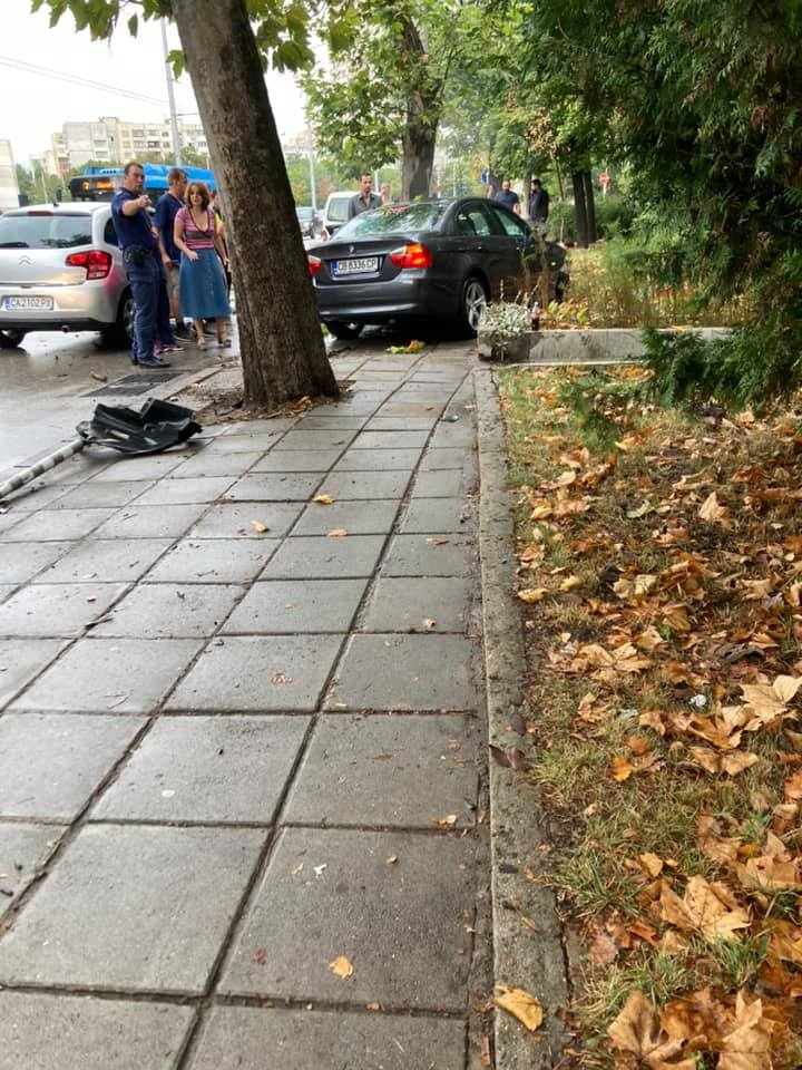 Адско меле под носа на полицаи в София СНИМКА