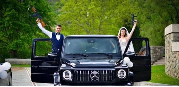 Човек на Рашков в МВР засенчи Аркан на сватбата на дъщеря си СНИМКИ