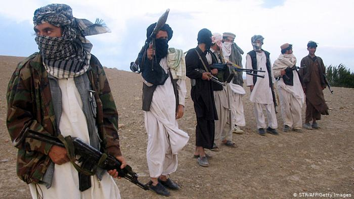 Талибаните обявиха пълен контрол над Афганистан