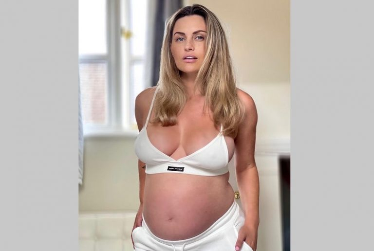 Бременна красавица се оплака: Наричат ме к..ва заради разголените ми СНИМКИ 18+