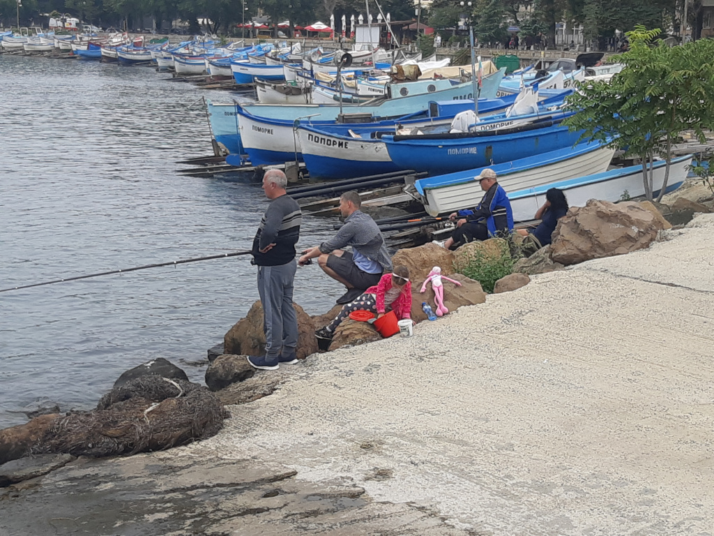 Рибарите на нокти заради плуващите към родното Черноморие мини от Украйна  