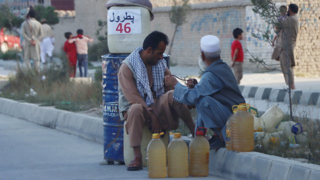 ООН: Нивото на бедност в Афганистан може да стигне 97% през 2022 г