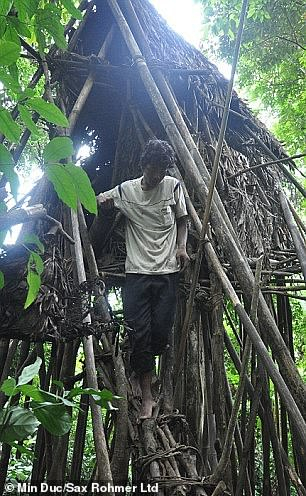 Истинският Тарзан живя 40 г. в джунглата, но умря, когато се върна при хората СНИМКИ