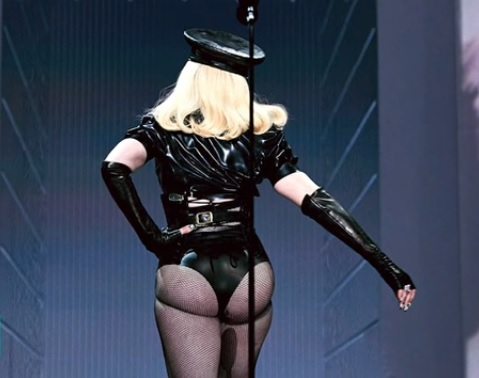 Мрежата онемя от СНИМКИ на Мадона без фотошоп, не са за гледане