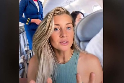 Красива стюардеса отговори на най-пикантните въпроси за работата й