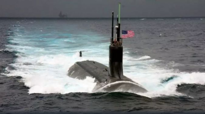 Двете версии за мистериозния инцидент с US ядрена подводница