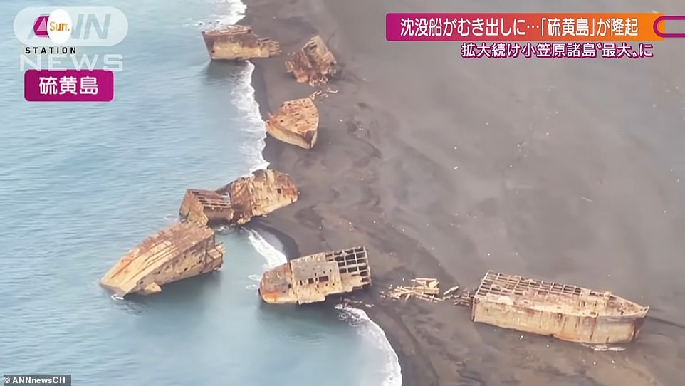 Зловещо: Кораби-призраци изплуваха край Япония след земетресение ВИДЕО