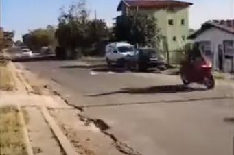 Бургаският "Супермен" с мотор, влязъл в смъртоносна гонка с ченгетата, го загази здраво  