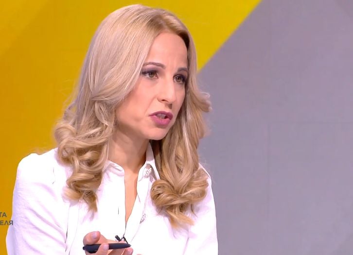 Цънцарова разнищи Кацаров заради смразяващото й кръвта ВИДЕО 18+ от ВМА