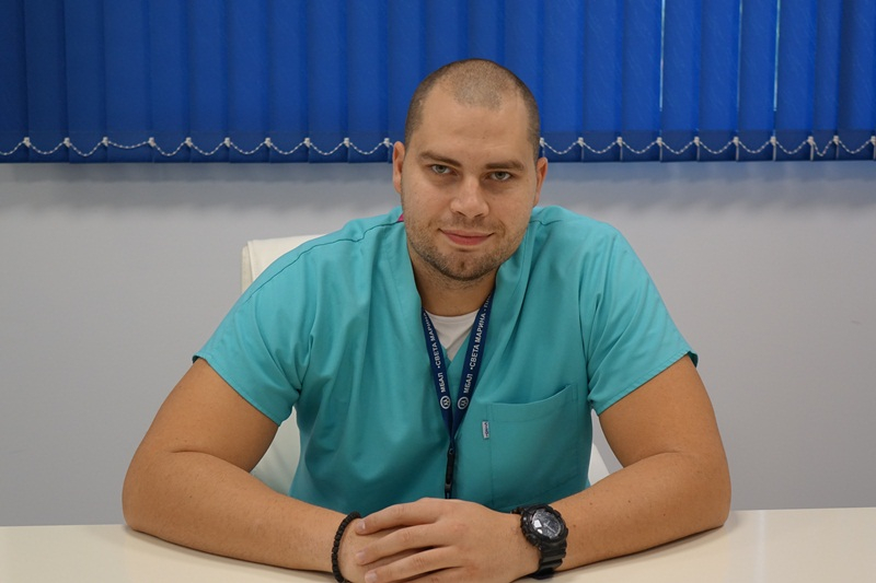 Български лекари излекуваха с ново хапче за 5 дни болни от К-19 ВИДЕО